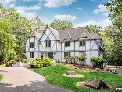 103 Macintyre Ln, Allendale, NJ, 07401