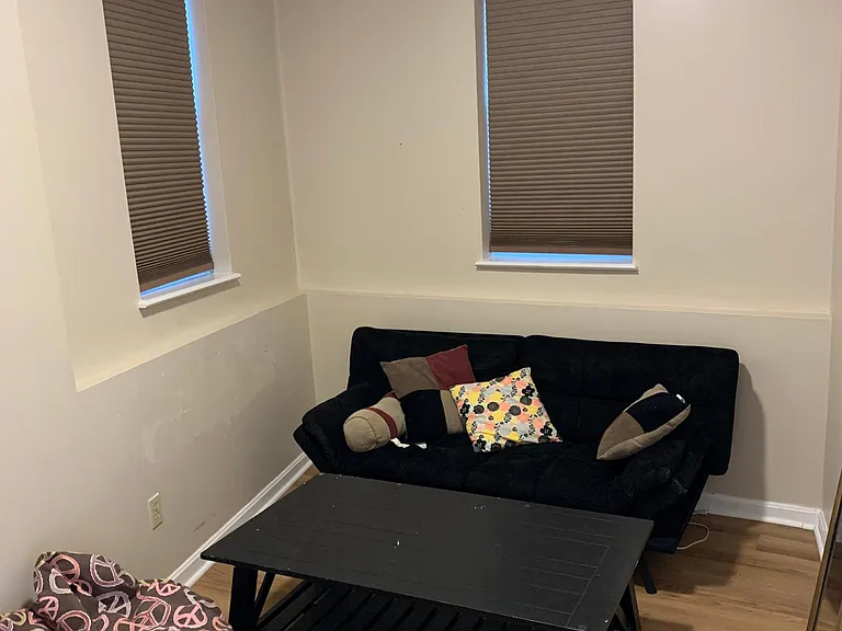 1227 Sea St #1 — Photo 5