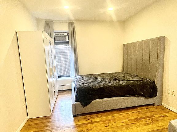 4th image of 2367 Frederick Douglass Blvd APT 2B