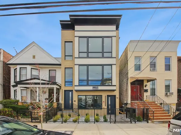134 Hancock Ave Unit 3, Jersey City, NJ 07307