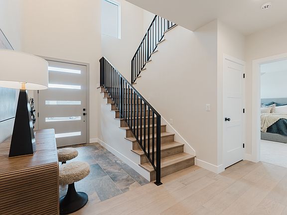 3rd image of 1935 W Mochila Cir #18