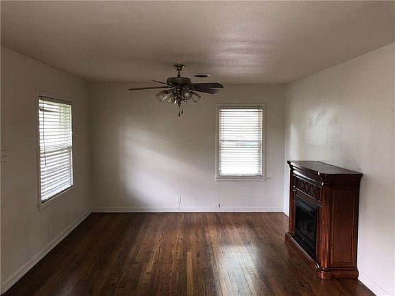 2nd image of 5849 Coleman St