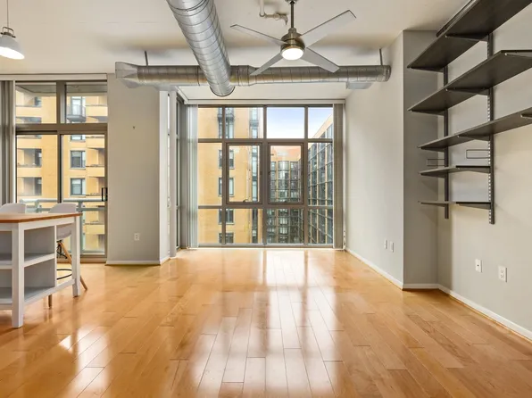 811 4th St NW, Washington, DC