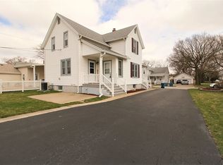 151 Bernard St, Bourbonnais, IL 60914