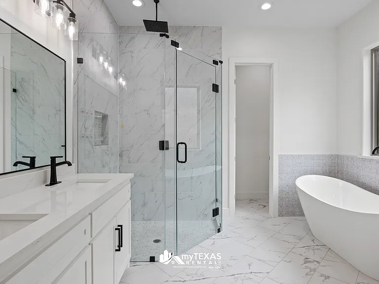 255 Kathryns Ct — Photo 2
