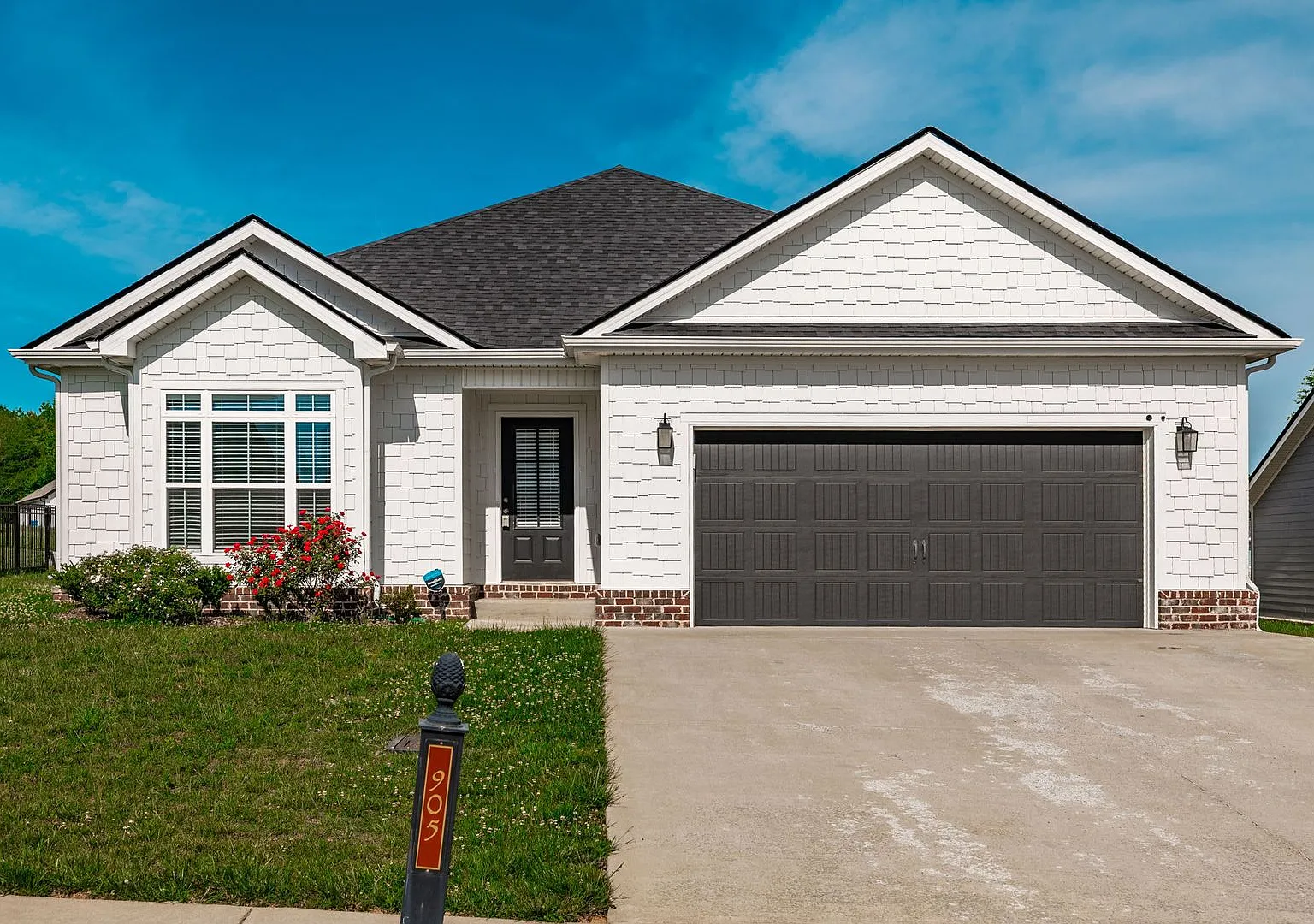 905 Frog Gip Pond Ct. — Photo 1