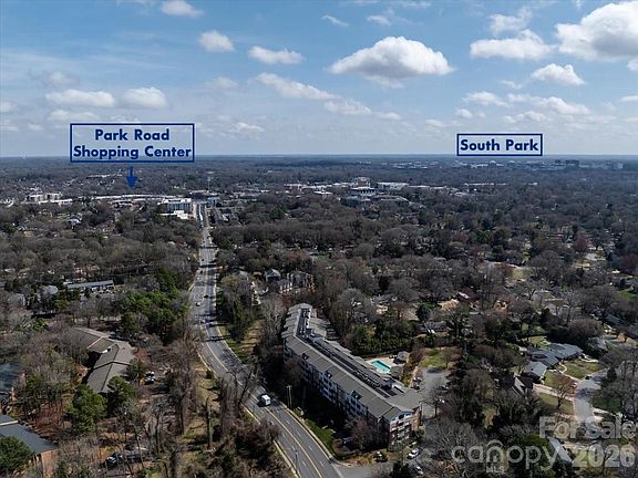 2nd image of 1000 E Woodlawn Rd APT 311