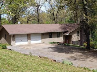4787 Goldfinch Rd, Joplin, MO 64804