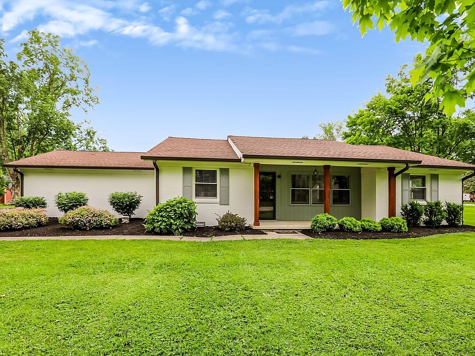 1st image of 132 Beechwood Dr