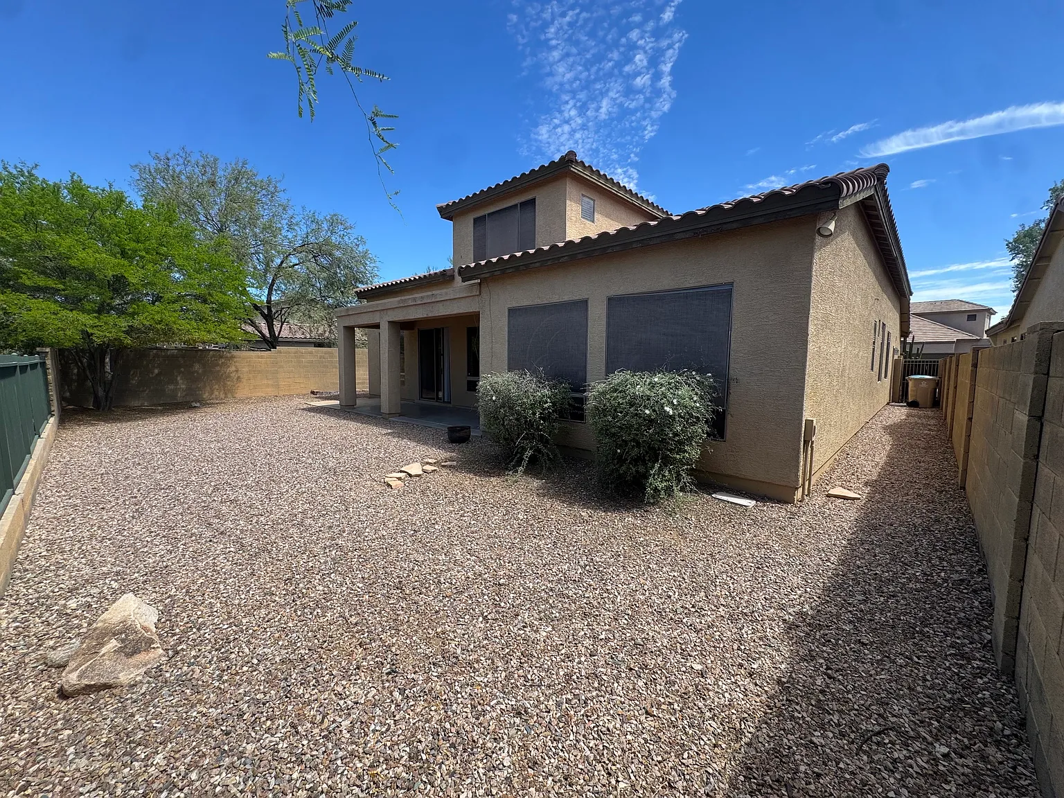 4 bed, 2575 sqft, $2,795 — Photo 2