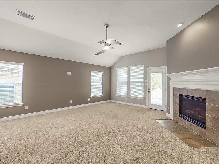 13715 Cypresswood Crossing Blvd — Photo 22