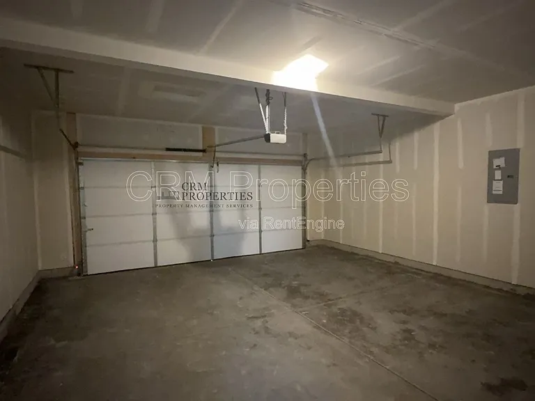 809 Oyster Bay Dr — Photo 21