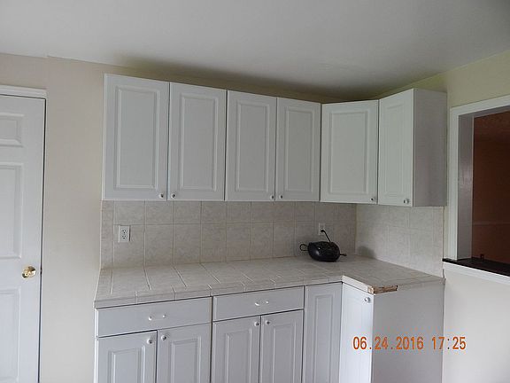 Eat in Kitchen