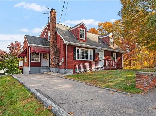 388 Thibeault Ave, Woonsocket, RI 02895