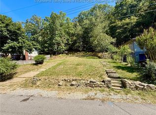 2511 Woodland Ave SW, South Charleston, WV