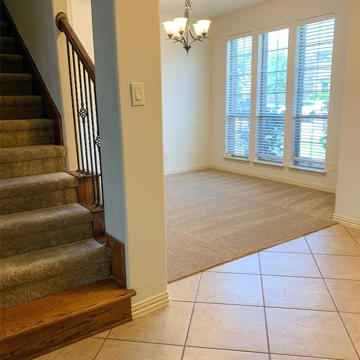 5 bed, 3624 sqft, $3,500 — Photo 2