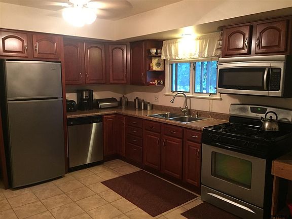 4th image of 1 Paradise Ct