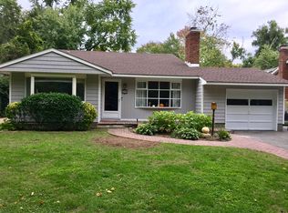115 Kissam Ln, Glenwood Landing, NY 11547