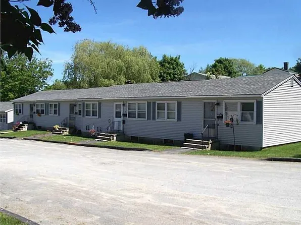 5 McNally Ter Floor 1, Newport, ME 04953