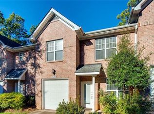 4648 Hunter Crest Ln, Charlotte, NC 28209