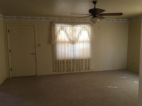 5th image of 501 Ennis St