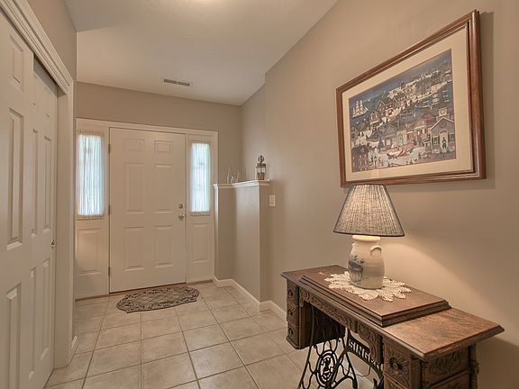 3rd image of 101 Westchester Dr #101