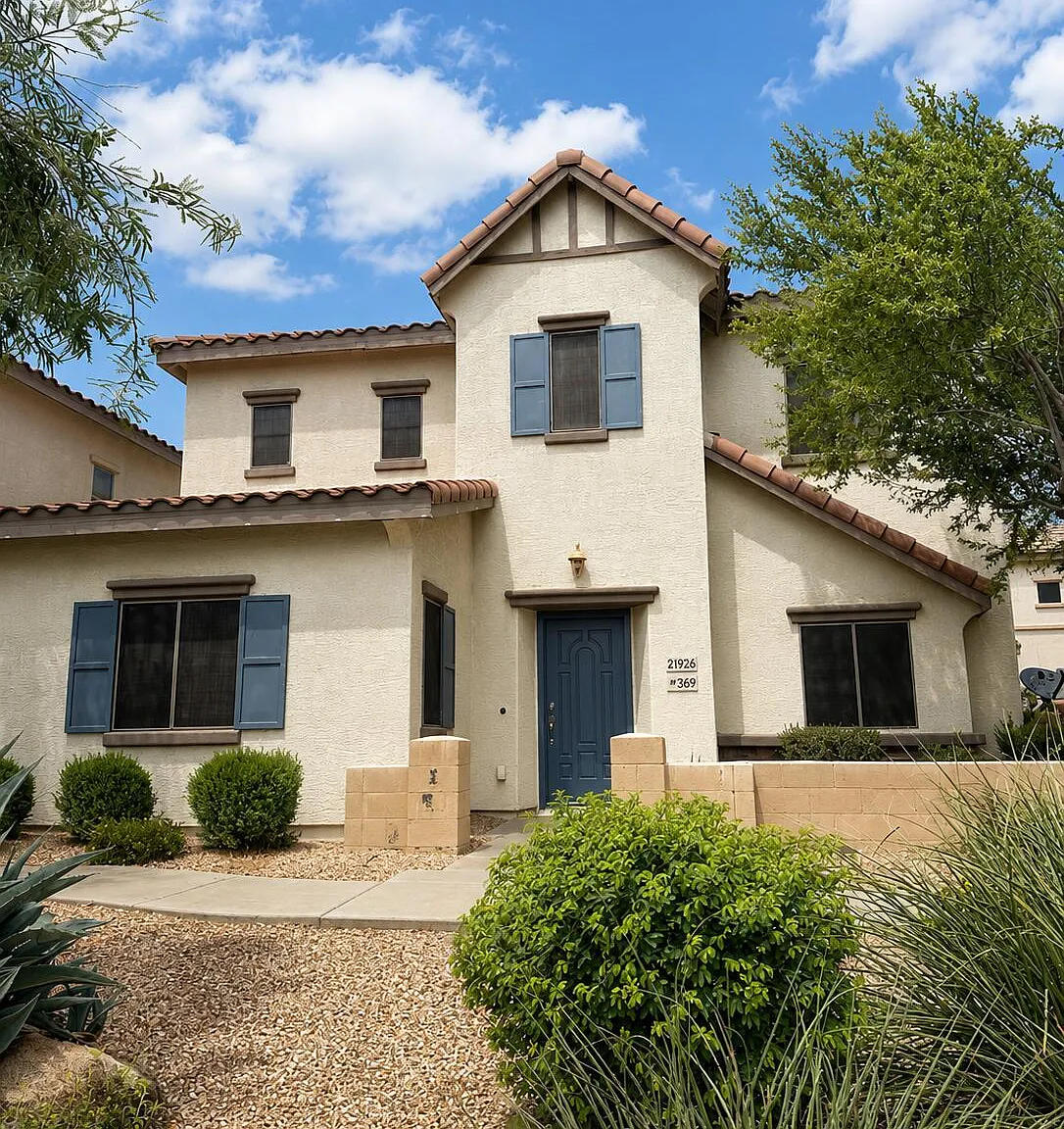 3 bed, 2.5 bath, 1375 sqft, $2,000 — Photo 1