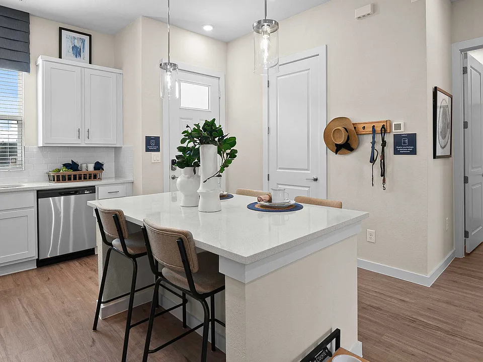 Yardly Cypress apartments community photo