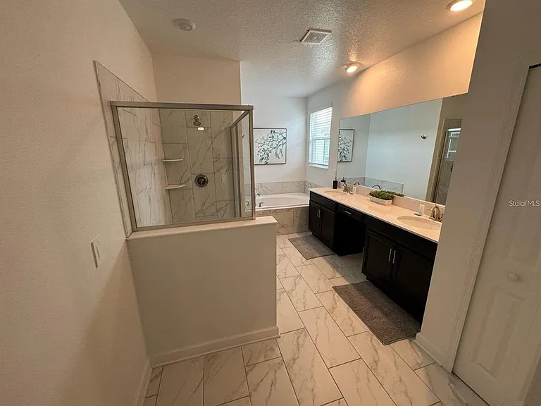 9235 Sommerset Hills Dr — Photo 15