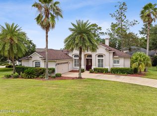 1594 Sailmaker Ln, Fleming Island, FL 32003
