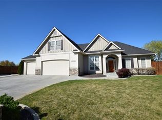 10391 W Broadford Ct, Star, ID 83669