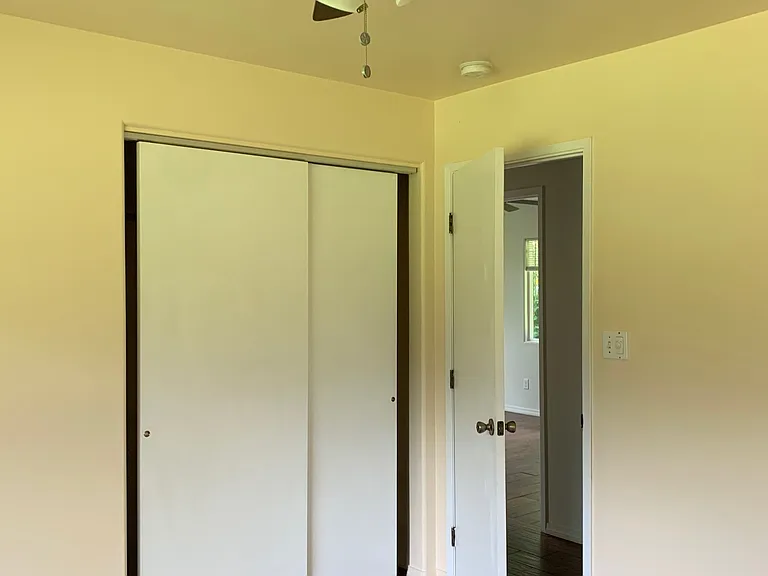 51 Santos Ln — Photo 6
