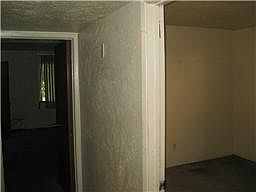 4th image of 5527 Irish Hill Dr