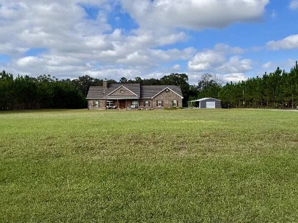 1721 D Hodge Rd, Cottonwood, AL 36320