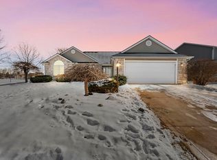 5334 Willman Ln, Fort Wayne, IN 46835