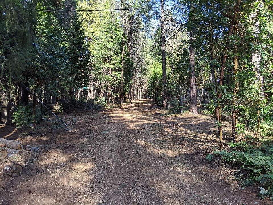 2nd image of 12444 Hill Rd