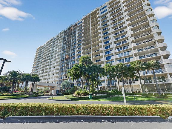 3rd image of 4301 N Ocean Blvd APT 1206