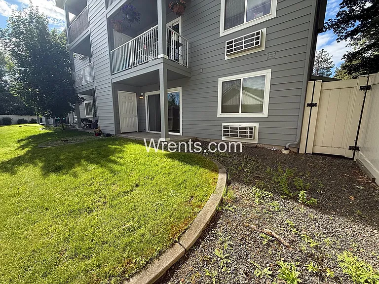 403 S Eastern Rd — Photo 17