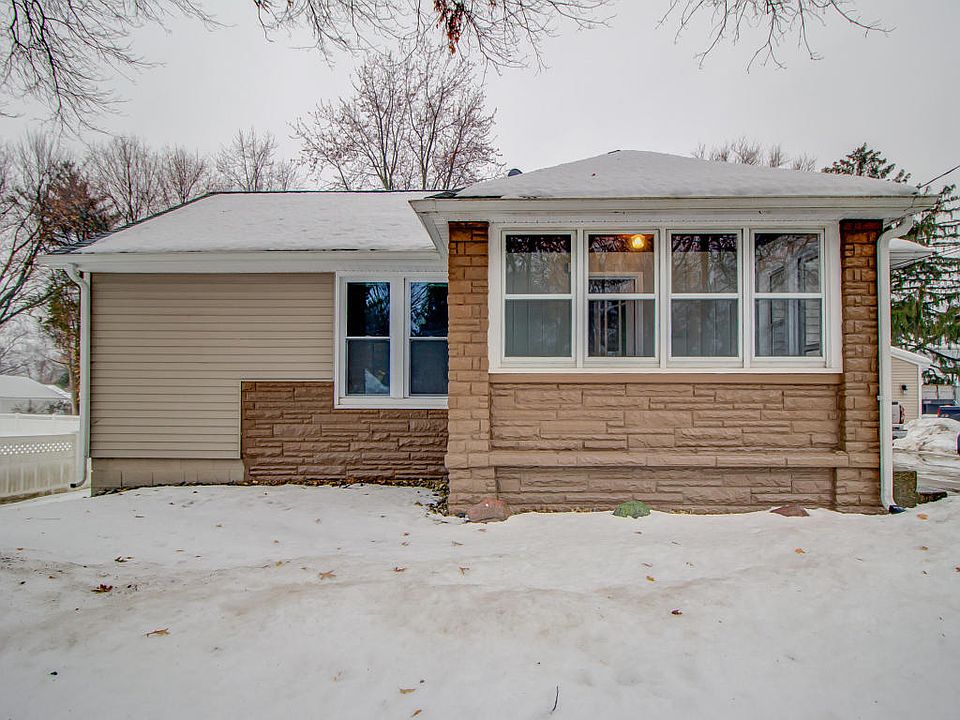 1st image of 3031 Carmel Ave SW