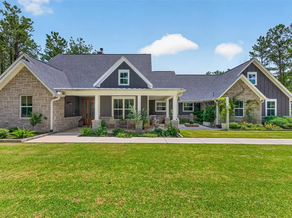 10915 Ruger Rd, Willis, TX 77378