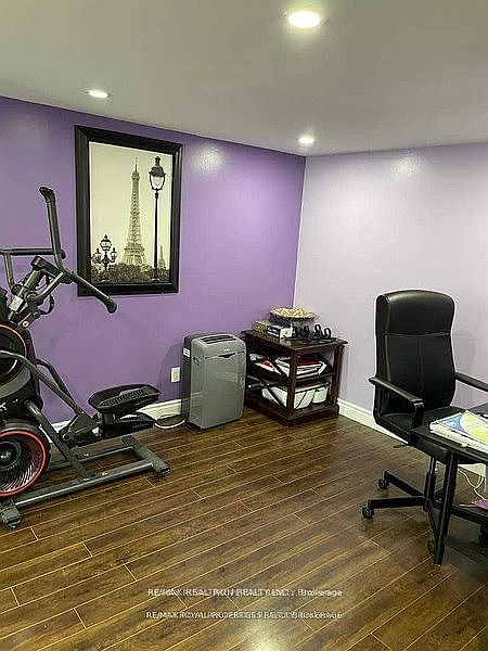Ajax House for rent - 1 Bedroom — photo 6