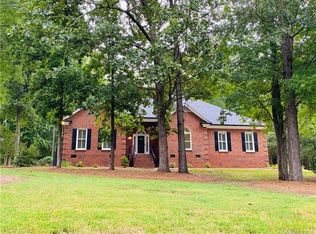 1021 Waterview Ln, Monroe, NC 28110