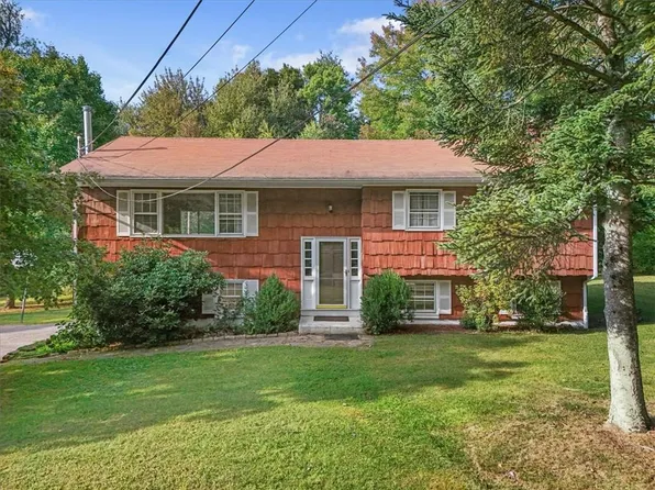 52 Gristmill Lane, Pawling, NY 12564