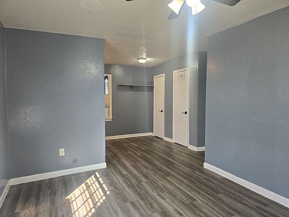 3rd image of 5105 Timothy St #11