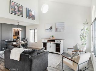 2855 W Fairview Dr, Rialto, CA 92377