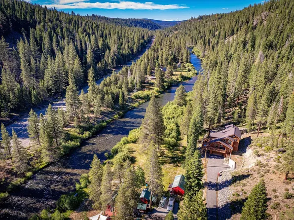 8520 River Rd, Truckee, CA 96161