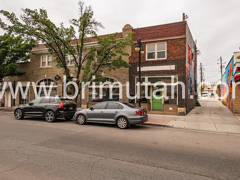 684 W Center St #1 — Photo 1