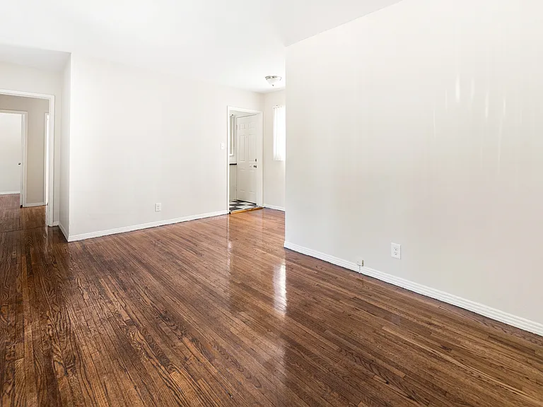 359 W Providencia Ave — Photo 8