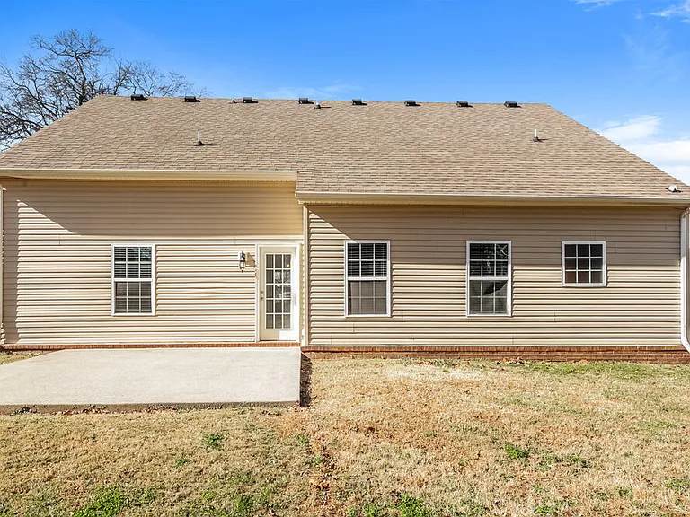 4236 Princeton Oaks Ln — Photo 17