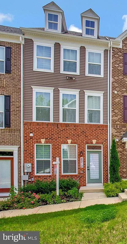 2 bed, 1408 sqft, $3,050 — Photo 1